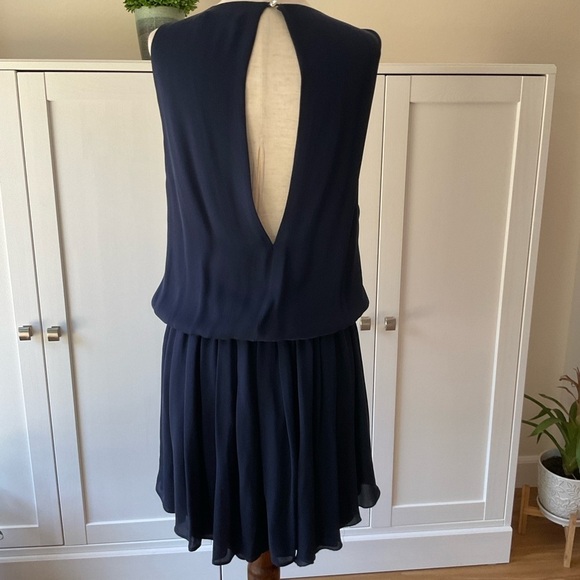 Alice + Olivia Silk Sleeveless Midi Dress Keyhole Back in Navy Size S/P - Picture 5 of 14